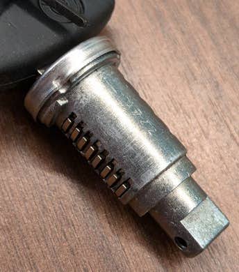 I Got Whipz Auto Locksmiths near me re-arranging wafers for a customer at 890 Elkridge Landing Rd, Linthicum Heights, MD 21090